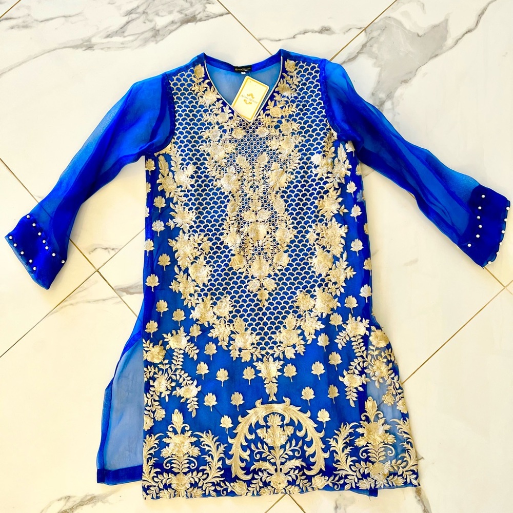 Pakistani/Indian Outfit